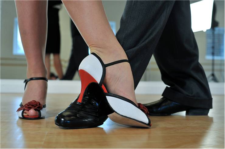 Makkelijk te gebeuren Blauwe plek Mona Lisa Tango Shoes - Characteristics of Men's and Women's Tango Shoes